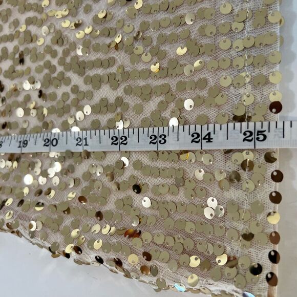 NWT Sequin Tank Top by Daniya Fits Medium Gold Metallic Sequins Sleeveless Party - Picture 5 of 6
